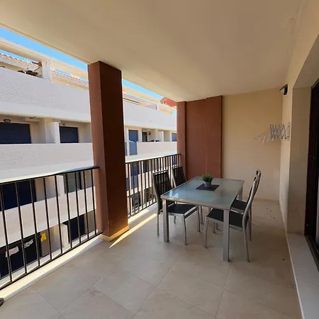 Alpen 1 Llandells Apartment *